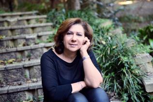 Anne Roze Author of the Seasonal Warrior Series